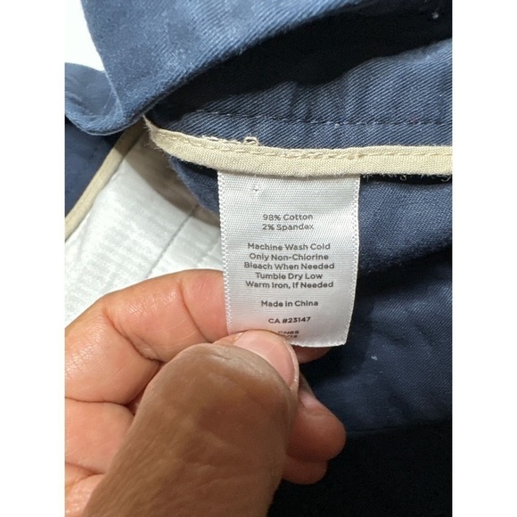 Talbots Petites Cargo Shorts - Picture 6 of 9